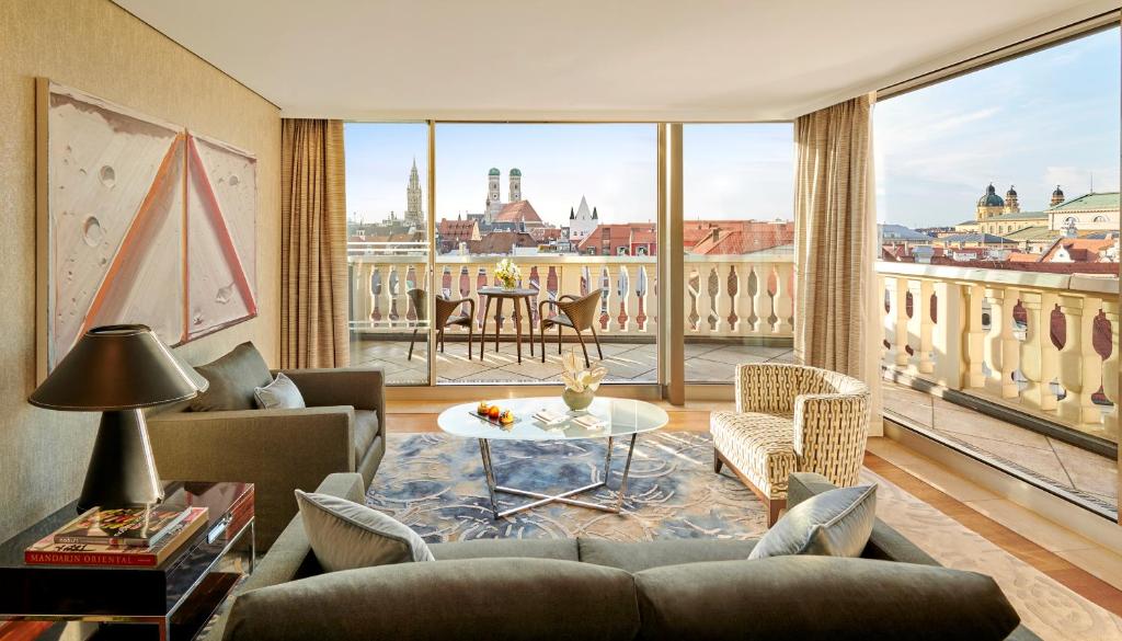 Mandarin Oriental Munich suite